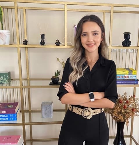 Klinik Psikolog Ayşenur Özhan Profil Fotoğrafı