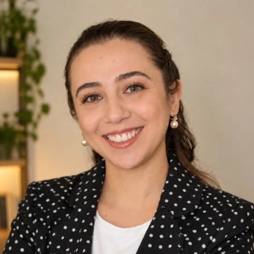 Klinik Psikolog Özge Bedir Profil Fotoğrafı