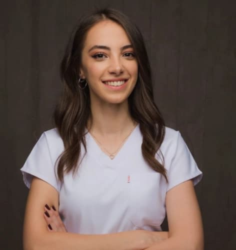 Dt. Ceren Kuvvet Profil Fotoğrafı