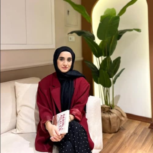 Klinik Psikolog Yaren Kara Profil Fotoğrafı