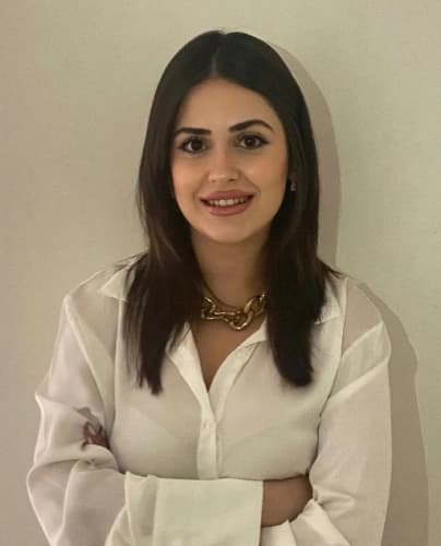 Psk. İlknur Amikluoğlu Profil Fotoğrafı