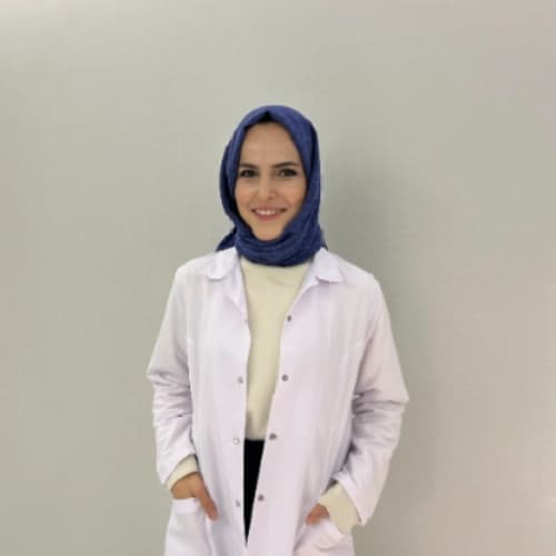 Dt. Beyza Öz Profil Fotoğrafı