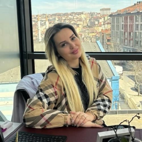 Dt. Melis Hekimoğlu