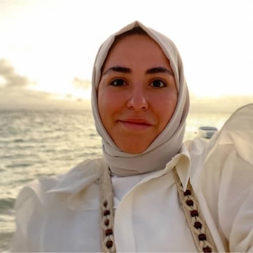Psk. Zeynep Gence Profil Fotoğrafı