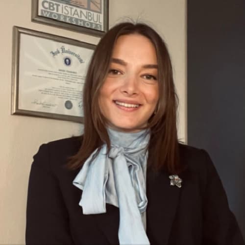 Klinik Psikolog Melisa Tıkıloğlu Anlar