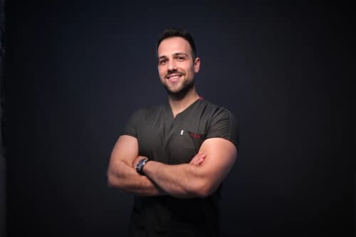 Uzm. Dr. Zeynel Tolga Kayan Profil Fotoğrafı