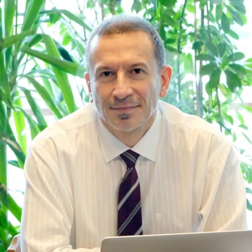 Op. Dr. Güven Atasoy Profil Fotoğrafı