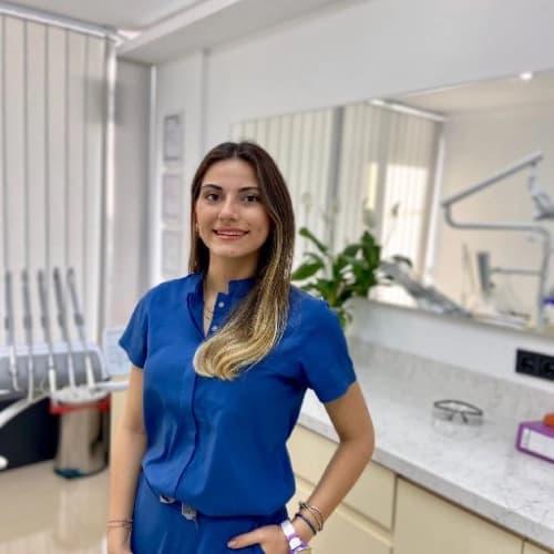 Dt. Dilay Karadağ Profil Fotoğrafı