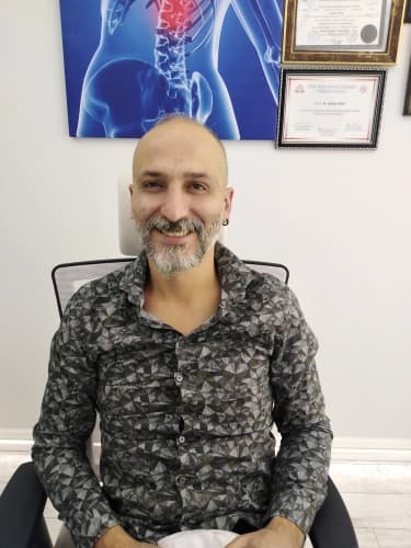 Op. Dr. Aykan Akar Profil Fotoğrafı