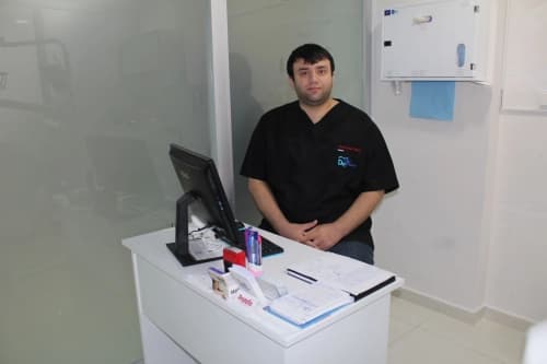 Dt. Ahmet Rasim Özdemir Profil Fotoğrafı