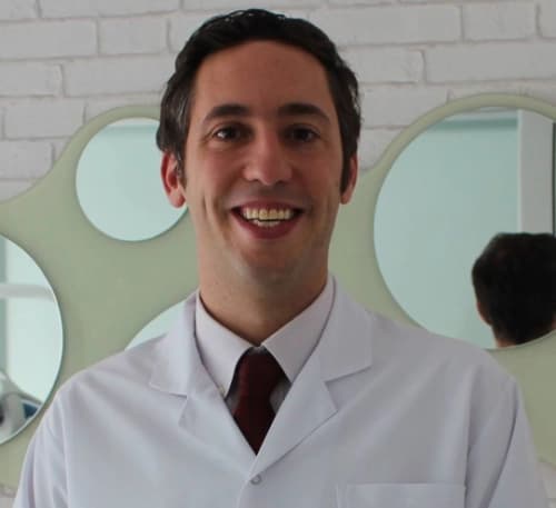 Dr. Dt. Berk Özoğul Profil Fotoğrafı