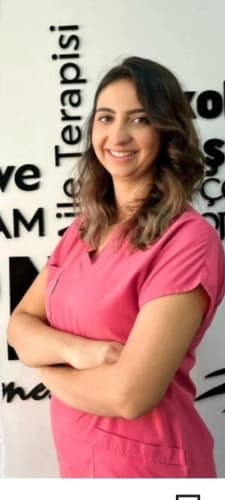 Fzt. Büşra Özkan Karmil