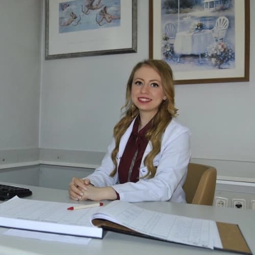 Dyt. Burcu Şen Profil Fotoğrafı