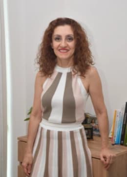 Op. Dr. Arzu Çabuk Dökmeci Profil Fotoğrafı