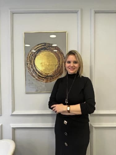 Uzm. Dr. Dt. Miray Günyüz Toklu Profil Fotoğrafı