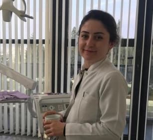 Dr. Dt. Canan Çolak Profil Fotoğrafı