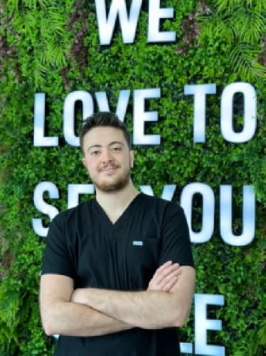 Uzm. Dt. Hakan Pekmez Profil Fotoğrafı