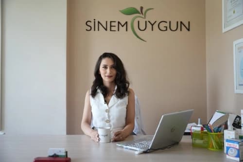 Dyt. Sinem Uygun Profil Fotoğrafı