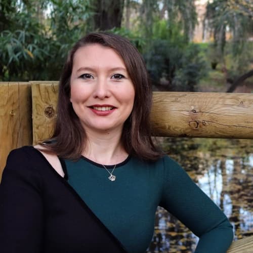 Psikoterapist Pınar Kaya Türk