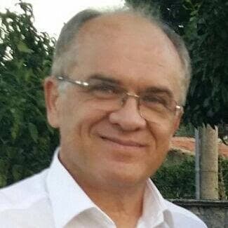 Uzm. Dr. Halil Halil Profil Fotoğrafı