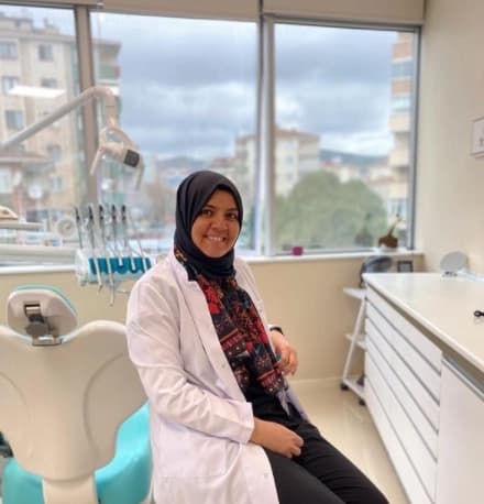 Dr. Dt. Esma Kütan Profil Fotoğrafı