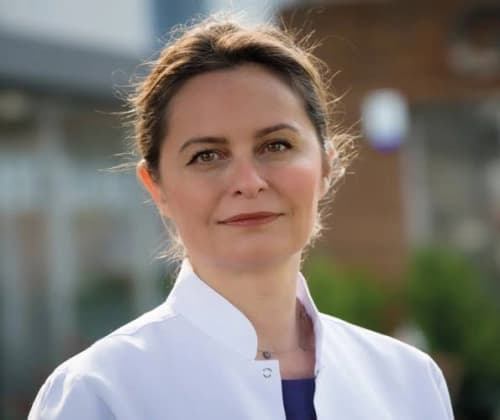 Dr. Dt. Pervin Bilginer Profil Fotoğrafı