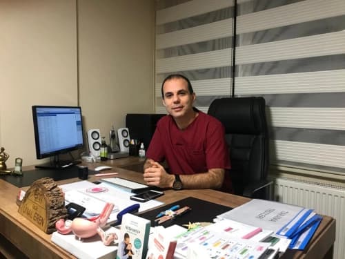 Op. Dr. Ünal Eren Profil Fotoğrafı