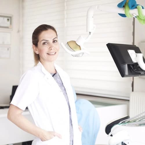 Dr. Dt. Rana Özdemir Profil Fotoğrafı