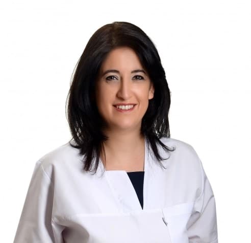 Dt. Mahru Özay Uçak Profil Fotoğrafı