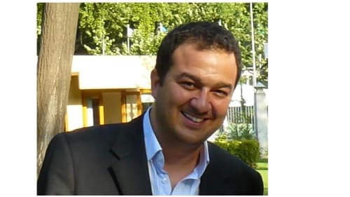 Dt. Berk Göl Profil Fotoğrafı
