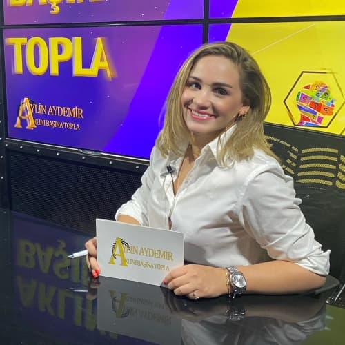 Klinik Psikolog Aylin Aydemir Profil Fotoğrafı