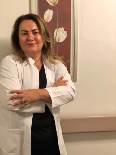 Op. Dr. Filiz Candan Topuz Profil Fotoğrafı