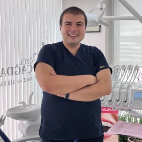 Dt. Ömer Burak Karahan