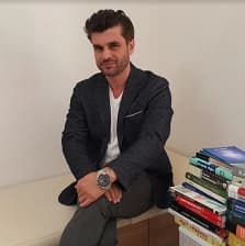 Uzm. Dr. Cemil Adaş