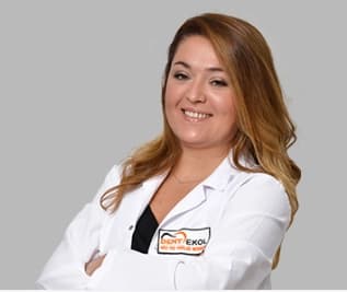Dt. Beste Becerikli Kıvrak Profil Fotoğrafı