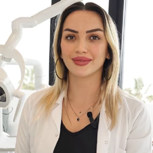 Dt. Tuğçe Arı Profil Fotoğrafı