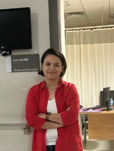 Op. Dr. Aslıhan Altınordu Atçı Profil Fotoğrafı