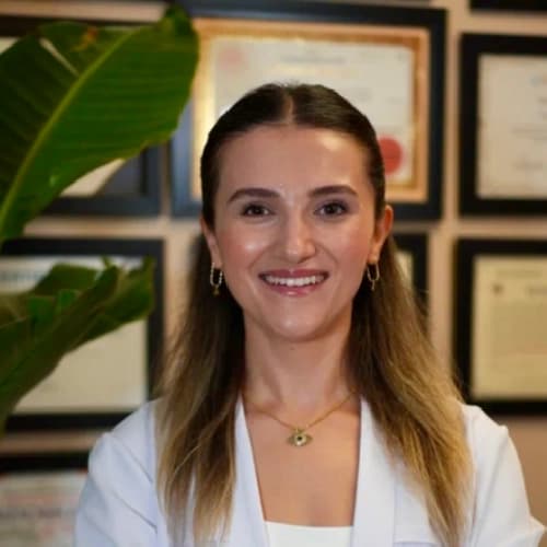 Op. Dr. Büşra Şahin Profil Fotoğrafı