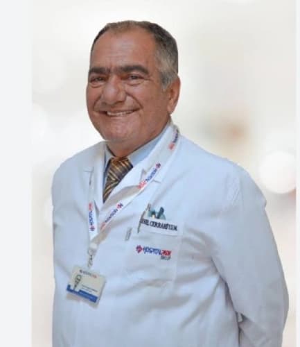 Op. Dr. Turgut Çamkıran Profil Fotoğrafı