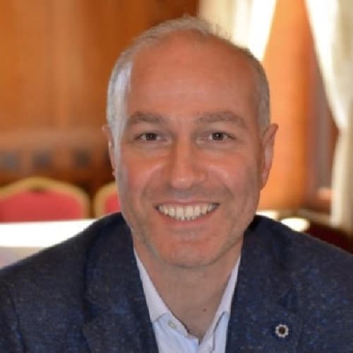 Doç. Dr. Adnan Demirci Profil Fotoğrafı
