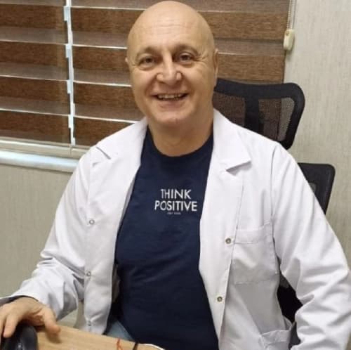 Uzm. Dr. Kuzey Çelik Profil Fotoğrafı