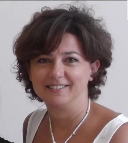 Op. Dr. Aynur Şendemir Profil Fotoğrafı