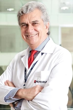 Prof. Dr. Azmi Özler Profil Fotoğrafı