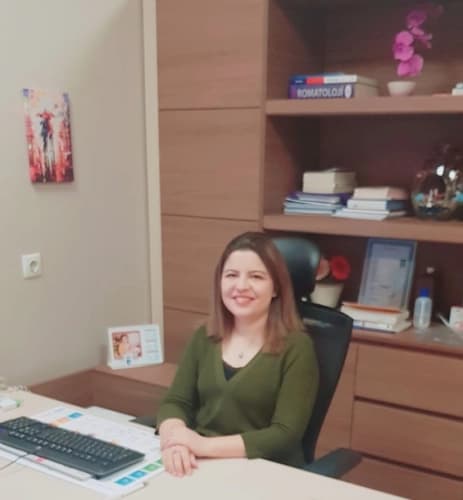 Uzm. Dr. Neslihan Bilge Metli Profil Fotoğrafı