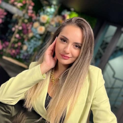 Dyt. Ayça Doğandemir Profil Fotoğrafı