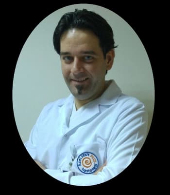Uzm. Dr. Hüseyin Çekmiş Profil Fotoğrafı