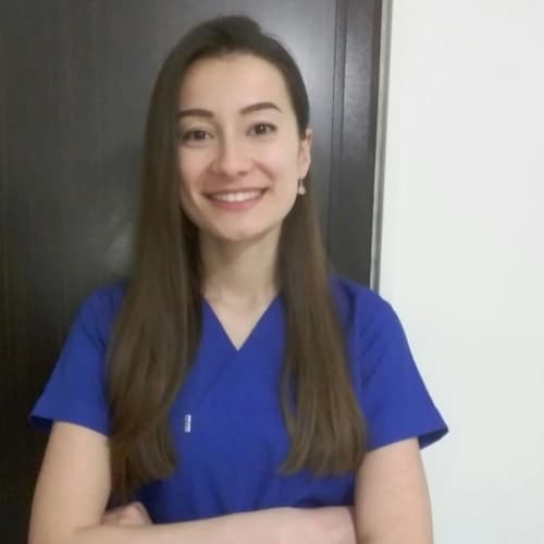 Dt. Burcu Cebeci