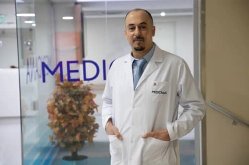 Uzm. Dr. Mahmoud S.M. Salim Profil Fotoğrafı
