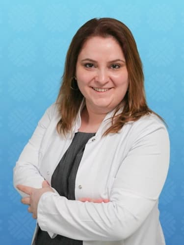 Uzm. Dr. Yasemin Şenel