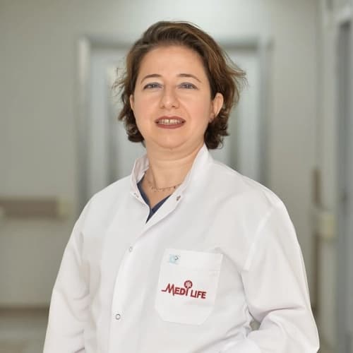 Uzm. Dr. Nilüfer Şenbecerir